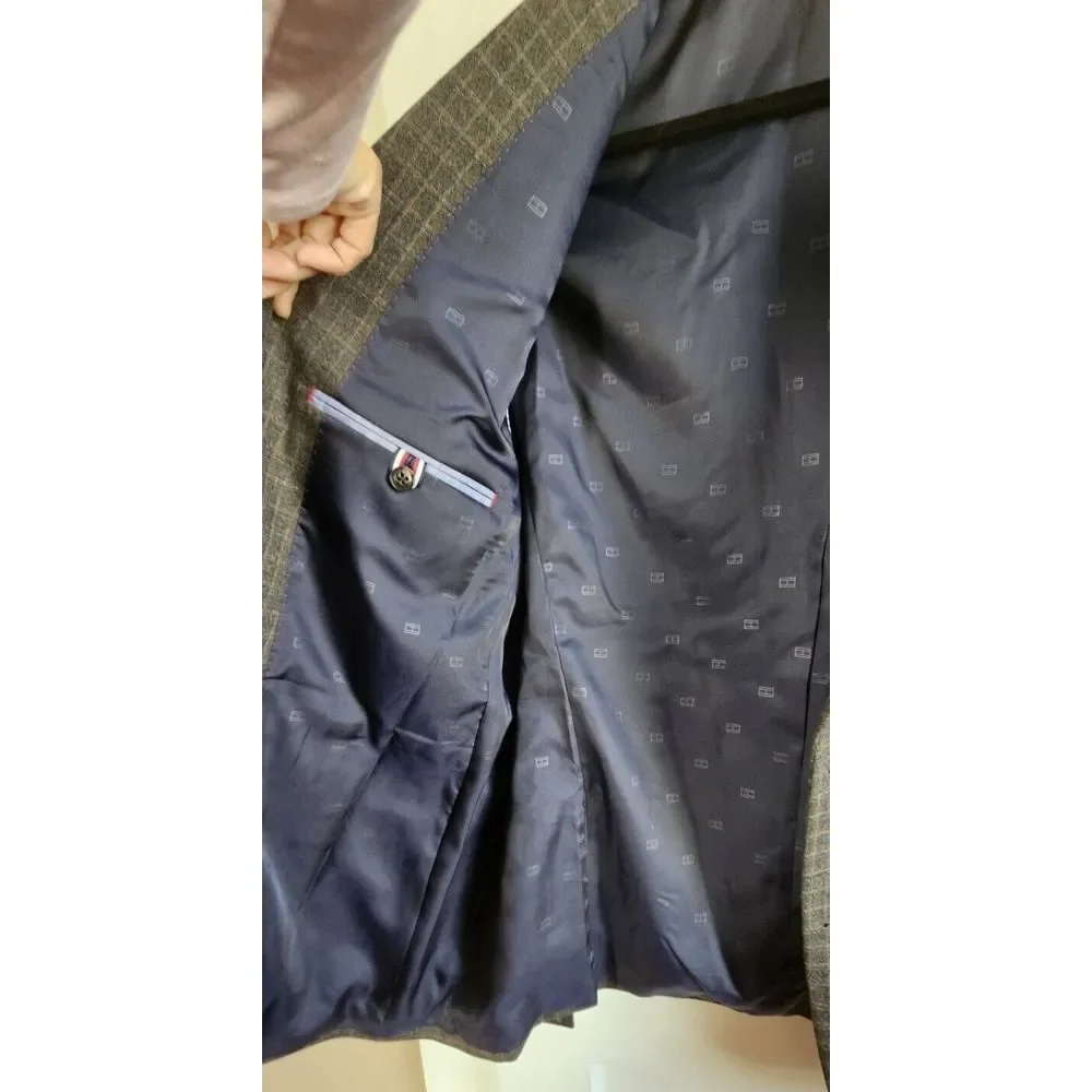 NWT Tommy Hilfiger TREVOR‎ THEFLEX sport coat charcoal brown 44REG